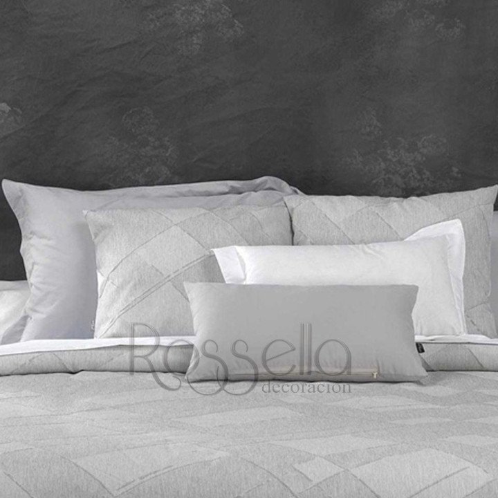 Coussin ZARAN, une pièce de luxe et d'élégance