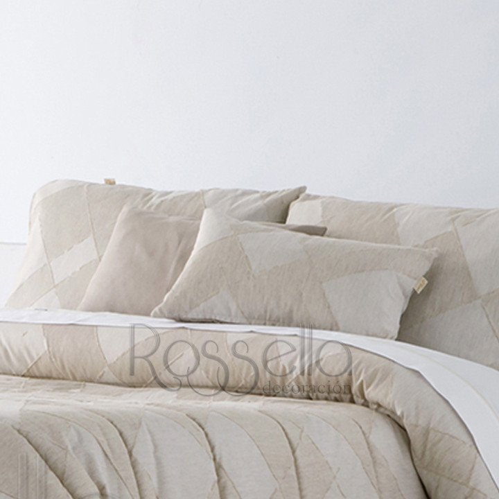 Coussin ZARAN, une pièce de luxe et d'élégance